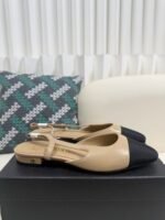 Chanel Colorblock Sandals / Heel Height: 2cm