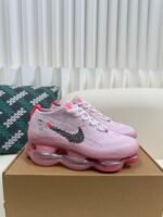 Nike Air Max Scorpion Low-Top Sneakers for Women