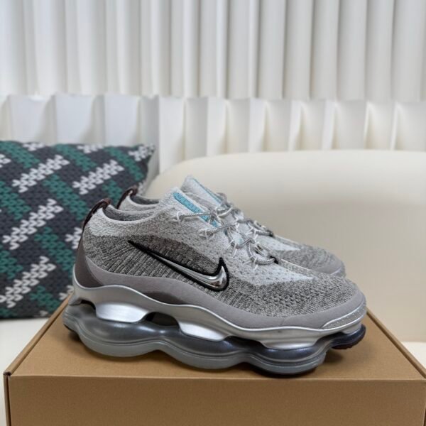 Nike Air Max Scorpion Low-Top Sneakers