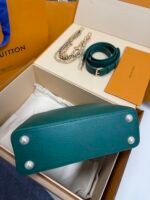 Louis Vuitton Capucines BB Handbag Size: 27cm*18cm*9cm - Image 13