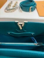Louis Vuitton Capucines BB Handbag Size: 27cm*18cm*9cm - Image 9