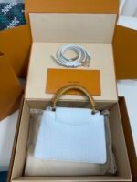 Louis Vuitton Capucines BB Ostrich Leather Handbag Model: M24714 Size: 27cm*18cm*9cm - Image 3