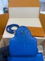 Louis Vuitton Capucines BB Handbag Model: M82904 Size: 27cm*18cm*9cm - Image 7