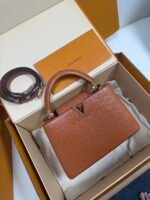 Louis Vuitton Capucines BB Ostrich Leather Handbag Model: M24714 Size: 27cm*18cm*9cm - Image 3