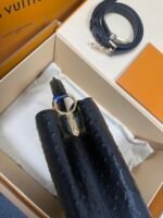 Louis Vuitton Capucines BB Ostrich Leather Handbag Model: M24714 Size: 27cm*18cm*9cm - Image 6