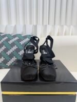 Christian Louboutin Ballet Bow Pumps Heel Height: 10cm - Image 3