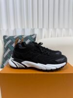 LOUIS VUITTON RUNNER TATIC SNEAKERS