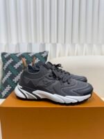 LOUIS VUITTON RUNNER TATIC SNEAKERS