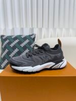 LOUIS VUITTON RUNNER TATIC SNEAKERS - Image 4