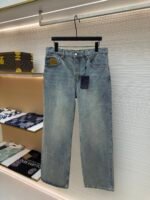 LOUIS VUITTON Adhesive Letter Jeans