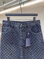 LOUIS VUITTON SS25 plaid gradient plush jeans - Image 9