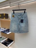 LOUIS VUITTON logo denim shorts