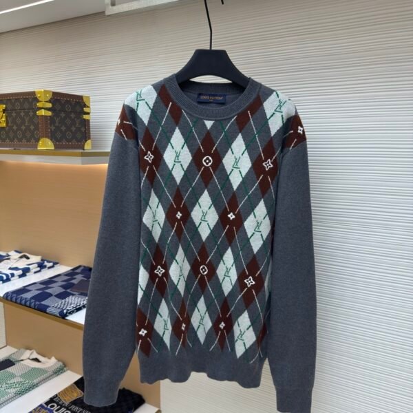 LOUIS VUITTON Diamond Grid Round Neck Sweater