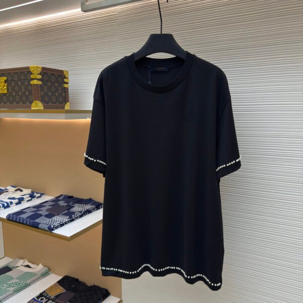 LOUIS VUITTON Pearl Line Embroidered T-shirt