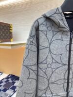 LOUIS VUITTON Circle Flower Double sided Woolen Coat - Image 8