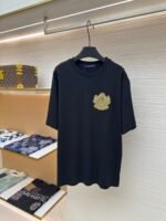 LOUIS VUITTON Gold Thread Dog Badge T-shirt