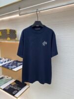 LOUIS VUITTON Embroidered Letter Pin Short Sleeve