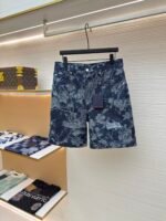 LOUIS VUITTON floral embroidered letter shorts