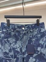 LOUIS VUITTON floral embroidered letter shorts - Image 9