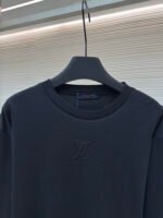 LOUIS VUITTON Dark embossed long sleeved shirt - Image 9