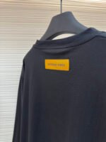LOUIS VUITTON Dark embossed long sleeved shirt - Image 3