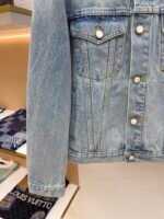 LOUIS VUITTON adhesive letter denim jacket - Image 6