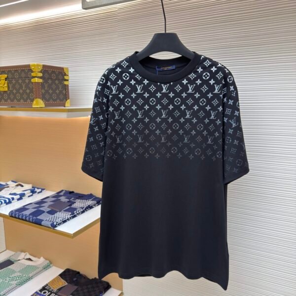LOUIS VUITTON Gradient Floral T-shirt