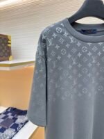 LOUIS VUITTON Gradient Floral T-shirt - Image 7