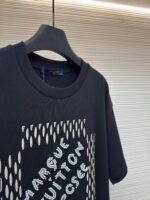 LOUIS VUITTON Embroidered Bead Letter T-shirt - Image 9
