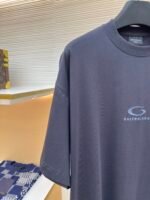 Balenciaga gray circle embroidered round neck short sleeved shirt - Image 4