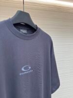 Balenciaga gray circle embroidered round neck short sleeved shirt - Image 8