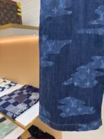 LOUIS VUITTON Youth Cloth Shorts - Image 6