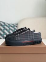 Burberry Low Cut Casual Sports Shoes - Image 2