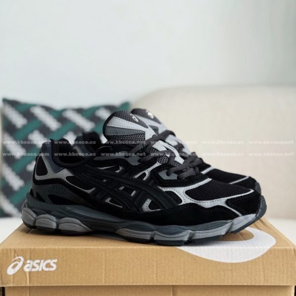 Asics GEL-NYC Running Shoes