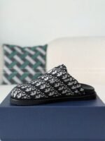 Dior Aqua slipper With A Strap - Image 5