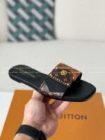 Louis Vuitton Frame Patent Canvas PrintedFlip Flops - Image 9