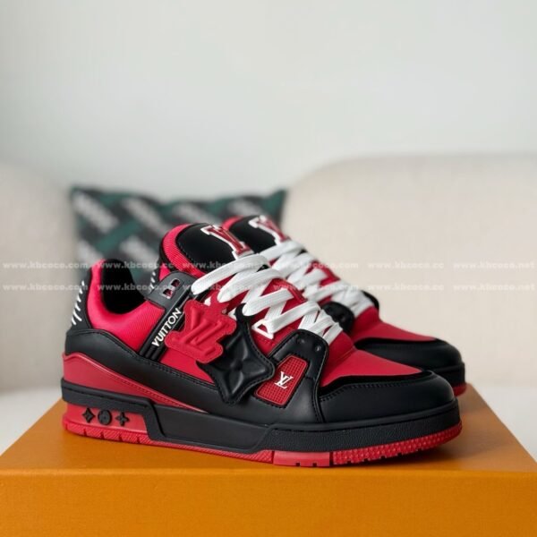 LOUIS VUITTON TRAINER SNEAKERS