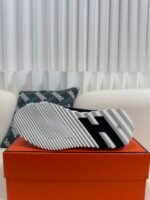 Hermès  Sneakers - Image 9