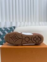 Louis Vuitton sneakers - Image 11