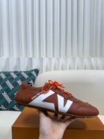 Louis Vuitton sneakers - Image 10