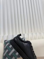 Christian Louboutin low-top sneakers with rivets - Image 8