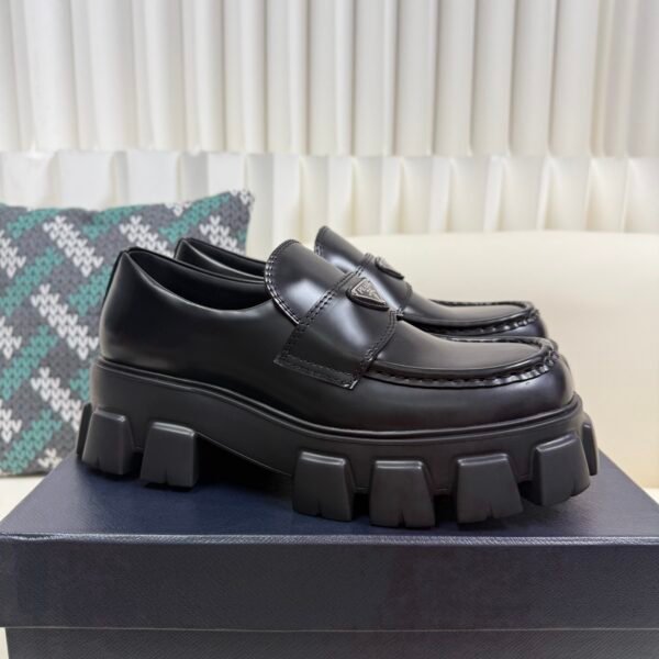 Prada height increasing leather shoes