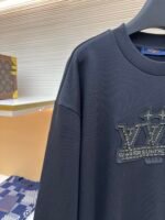 LOUIS VUITTON Obsidian Claw Diamond Hoodie - Image 8