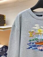 LOUIS VUITTON Fishing Embroidered Round Neck Hoodie - Image 8