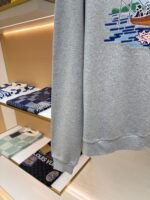 LOUIS VUITTON Fishing Embroidered Round Neck Hoodie - Image 6