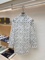 LOUIS VUITTON Black Full Print Shirt - Image 2