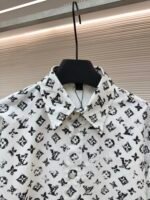 LOUIS VUITTON Black Full Print Shirt - Image 9