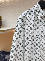 LOUIS VUITTON Black Full Print Shirt - Image 8