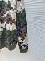 LOUIS VUITTON solid color oversized shirt - Image 5