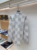 LOUIS VUITTON solid color oversized shirt - Image 2
